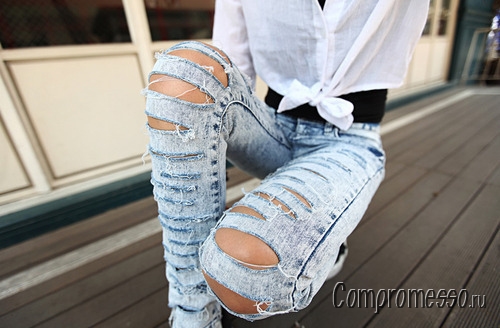 Рваные джинсы — забава для молодежи или нечто большее?