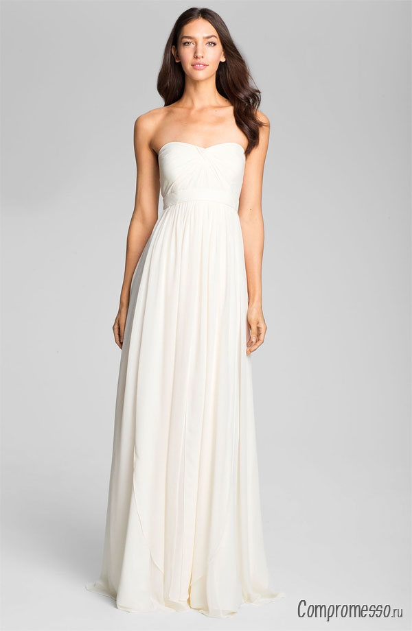 белое платье в пол 
